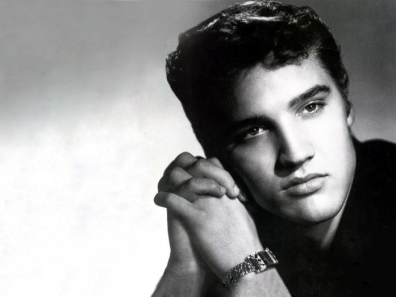 Elvis Presley Items Up for Auction