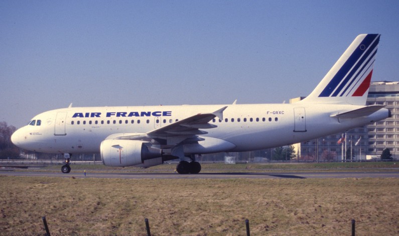 Passengers Questioned About Air France Flight Bomb Threat